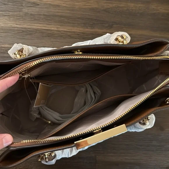 Michael Kors Rochelle Cognac Brown Large Saffiano Leather Bag NWT - Picture 5 of 16